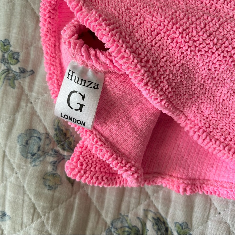 Hunza G Hot Pink Crinkle Bikini Top One Size - Picture 3 of 4